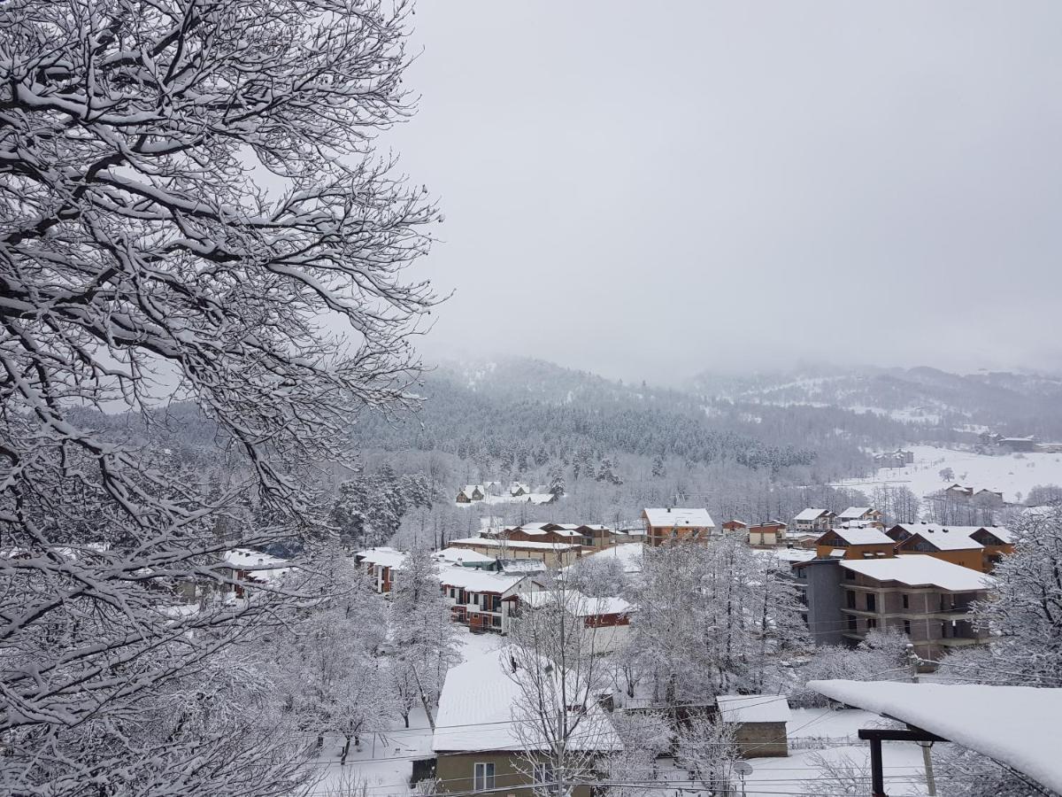 Villa A Barleon Bakoerjani Buitenkant foto